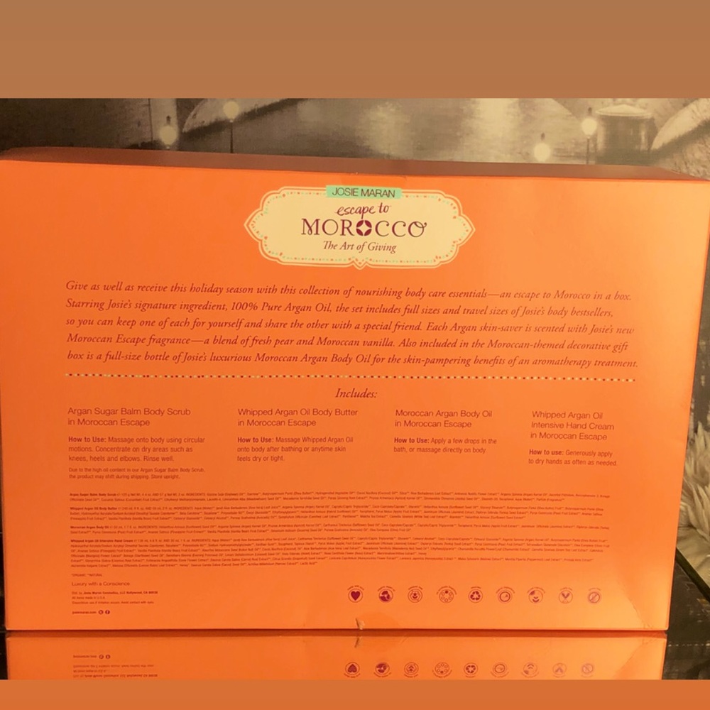 Josie Maran Escape to Morocco Box Set - Picture 6 of 7